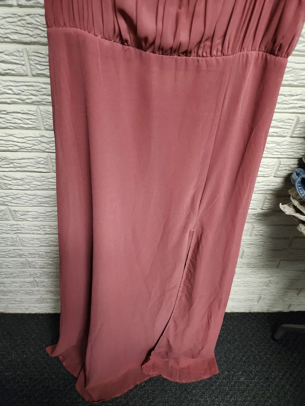 Lulus strapless design